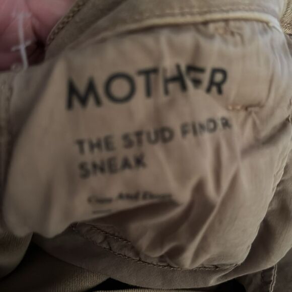 NWOT 258.00 MOTHER
The Stud Finder Sneak Prairie Sand Straight Jean Size 28 - Picture 3 of 5